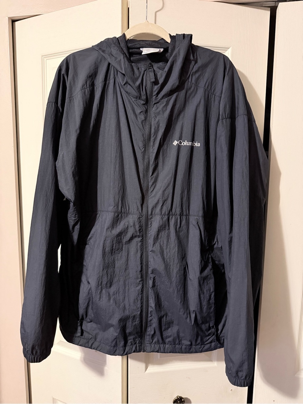Columbia Men's Hooded Windbreaker Jacket - Black